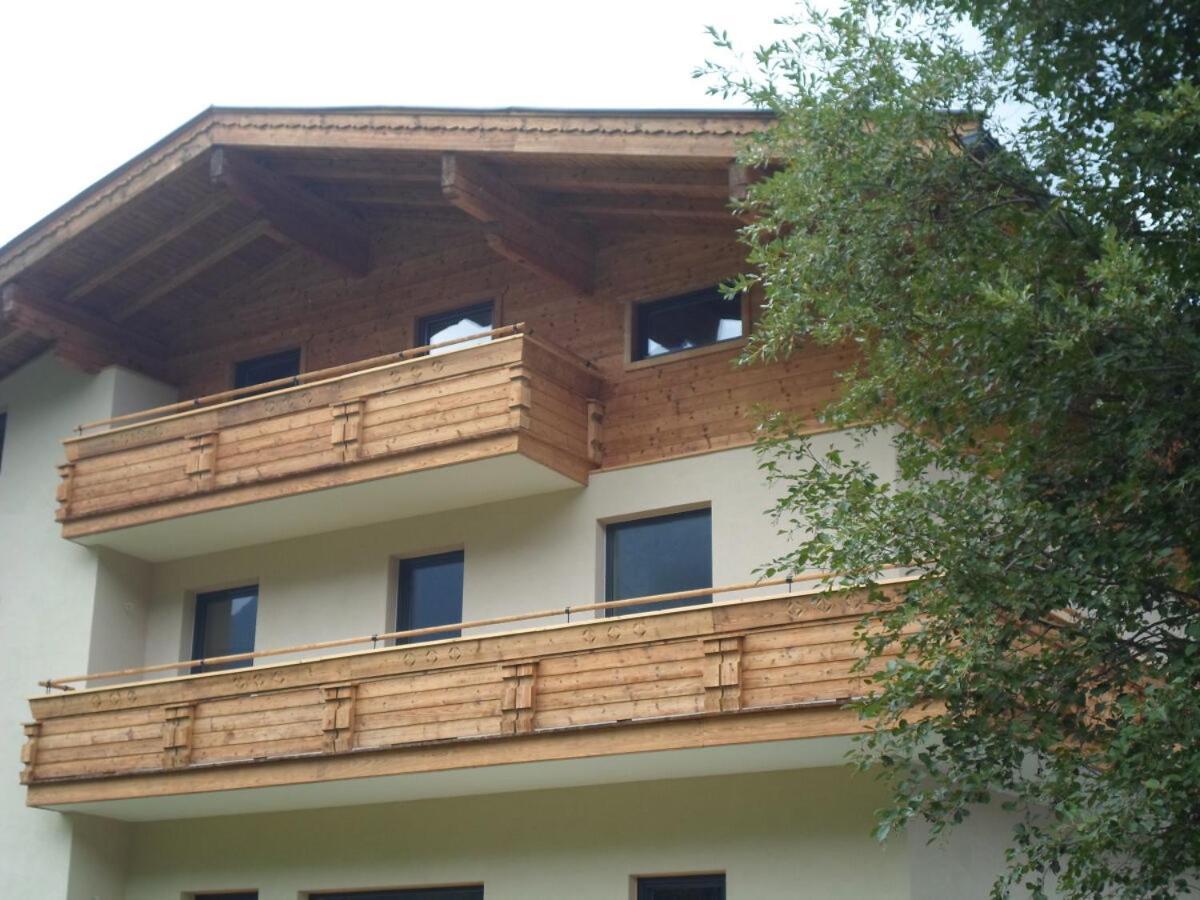 Almstube Fritz Daire Wald im Pinzgau Dış mekan fotoğraf